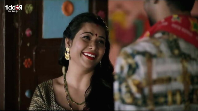 indian Hot and sexy desi juicy bhabhi fucked by bf asian